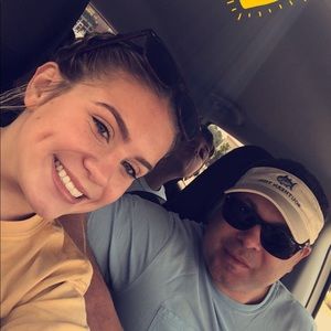 Meet your Posher, Caroline